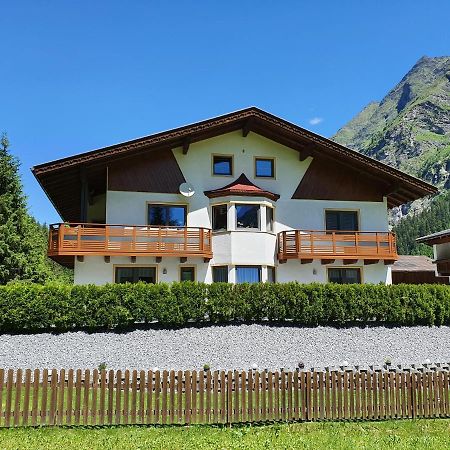 Haus Bergheimat Apartment Sankt Leonhard im Pitztal Luaran gambar