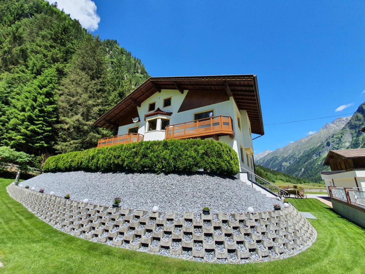 Haus Bergheimat Apartment Sankt Leonhard im Pitztal Luaran gambar